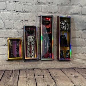 Rainbow High Lot of Doll Clothes and Shoes